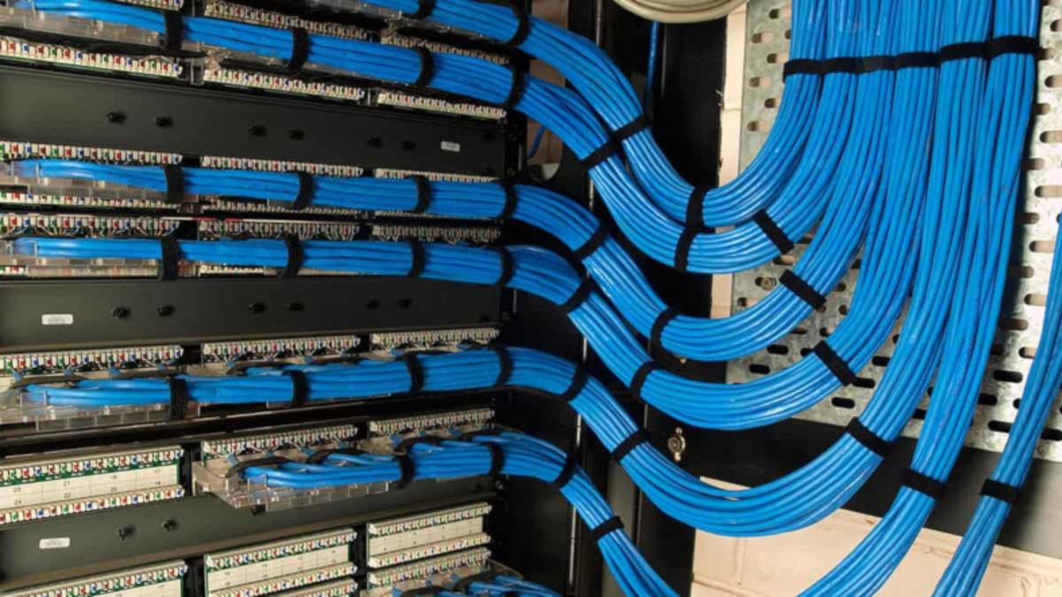 Sergisi Olsa Gidilir Dedirten 20 Adet Kablolama Örneği