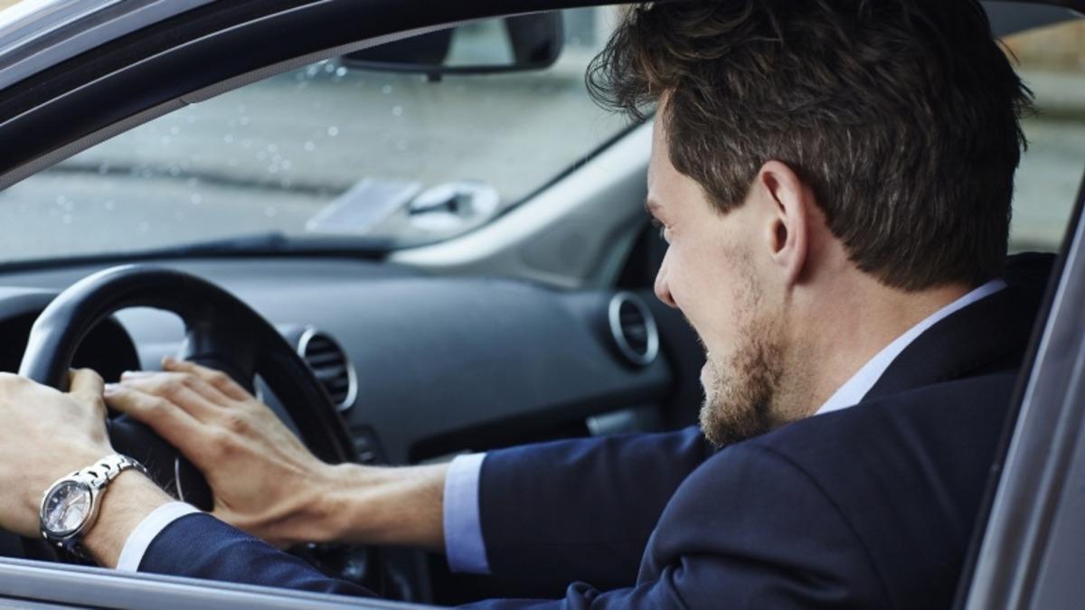 Bir Araştırmaya Göre Erkekler, Trafikte Kadınlardan Çok Daha Tehlikeli