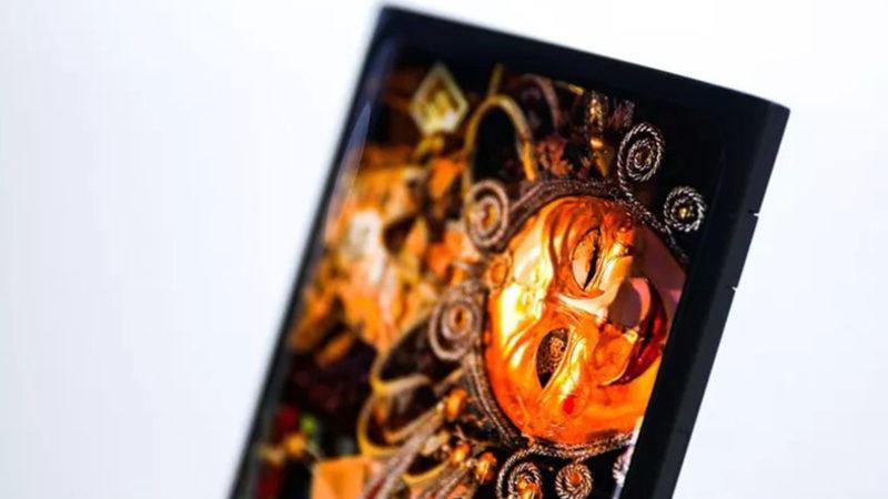 Oppo, Çentiği Tarihe Gömecek Ekrana Gömülü Kamera Teknolojisini Tanıttı
