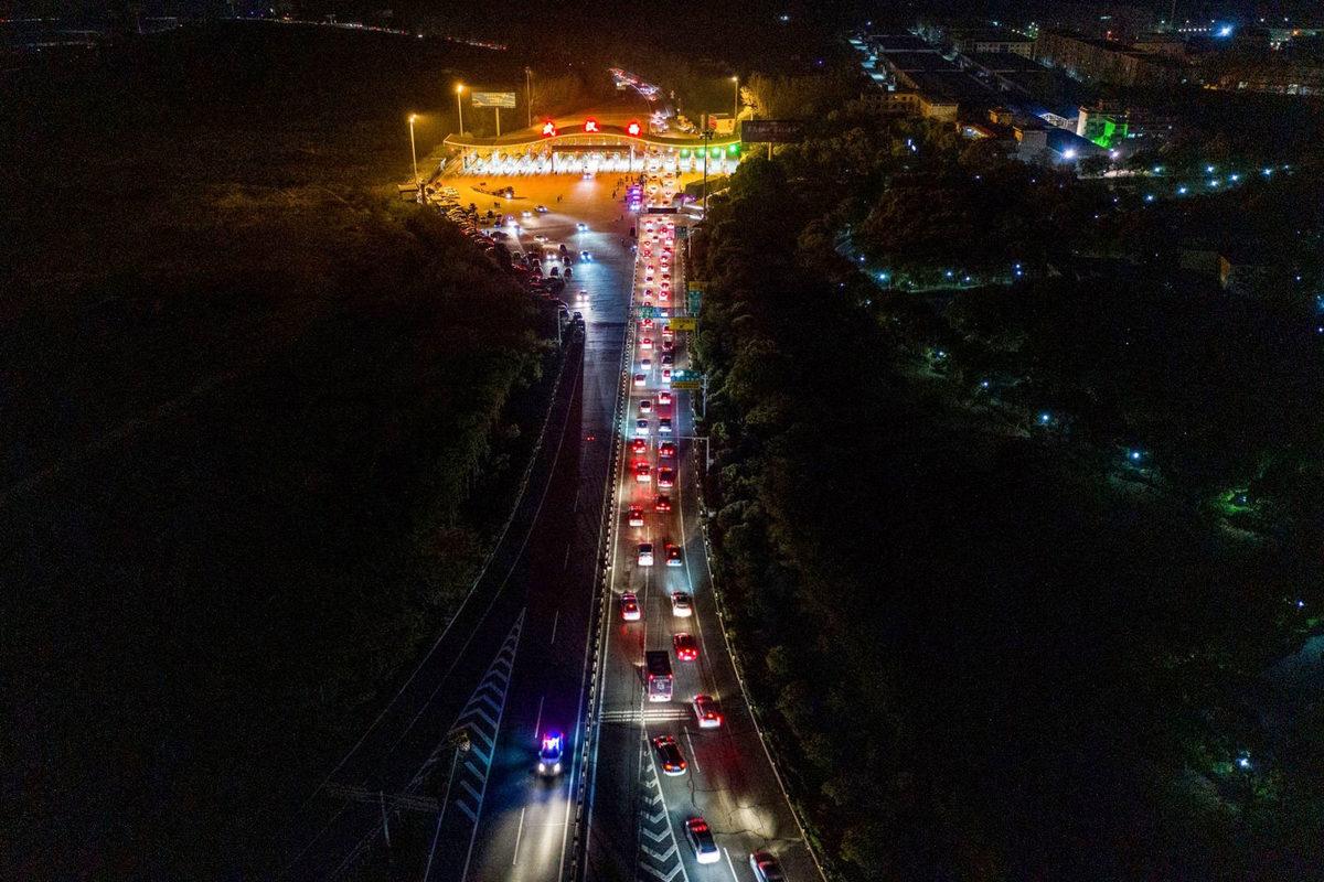 Koronavirüs Salgınının Dünyayı Nasıl Değiştirdiğini Gösteren Fotoğraflar