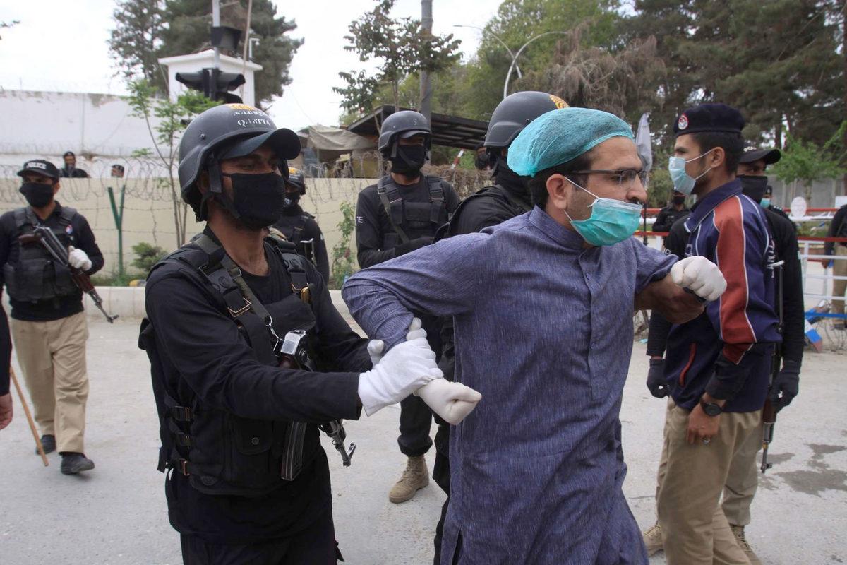 Koronavirüs Salgınının Dünyayı Nasıl Değiştirdiğini Gösteren Fotoğraflar