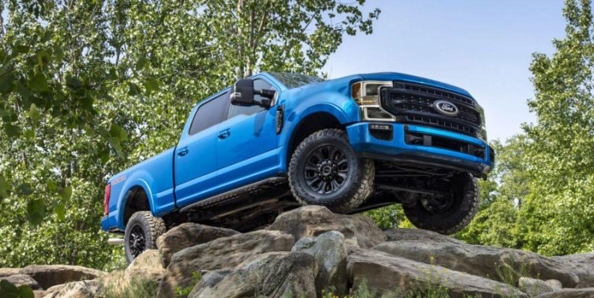 Ford, Off-Road Canavarı Olan V8 Motorlu Super Duty Serisini Tanıttı