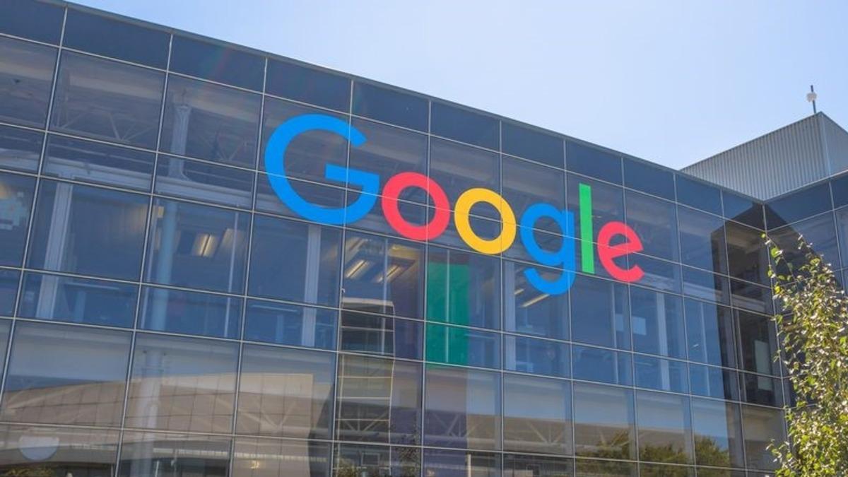 Google, Trafik Arttıkça Hangouts Video Kalitesinin Düştüğünü Açıkladı