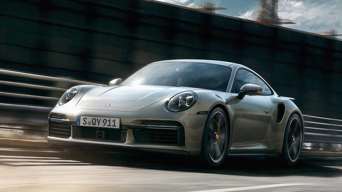 Yakın Geleceğin Yarış Arabaları İçin Yapılan 25 Konsept Tasarım