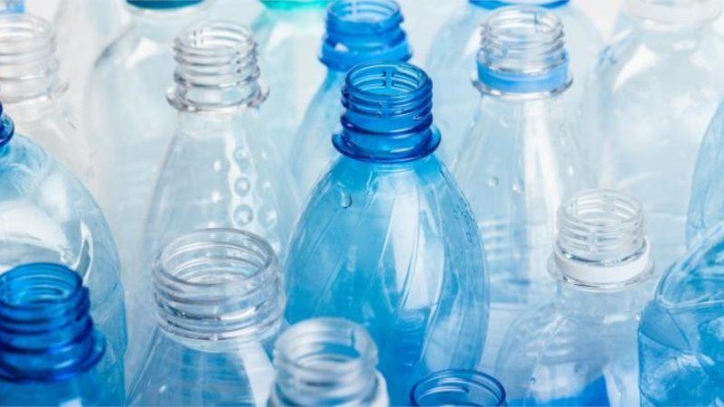 Bilim İnsanları, Plastik Şişeleri Saatler İçinde Parçalayabilen Mutant Enzim Üretti