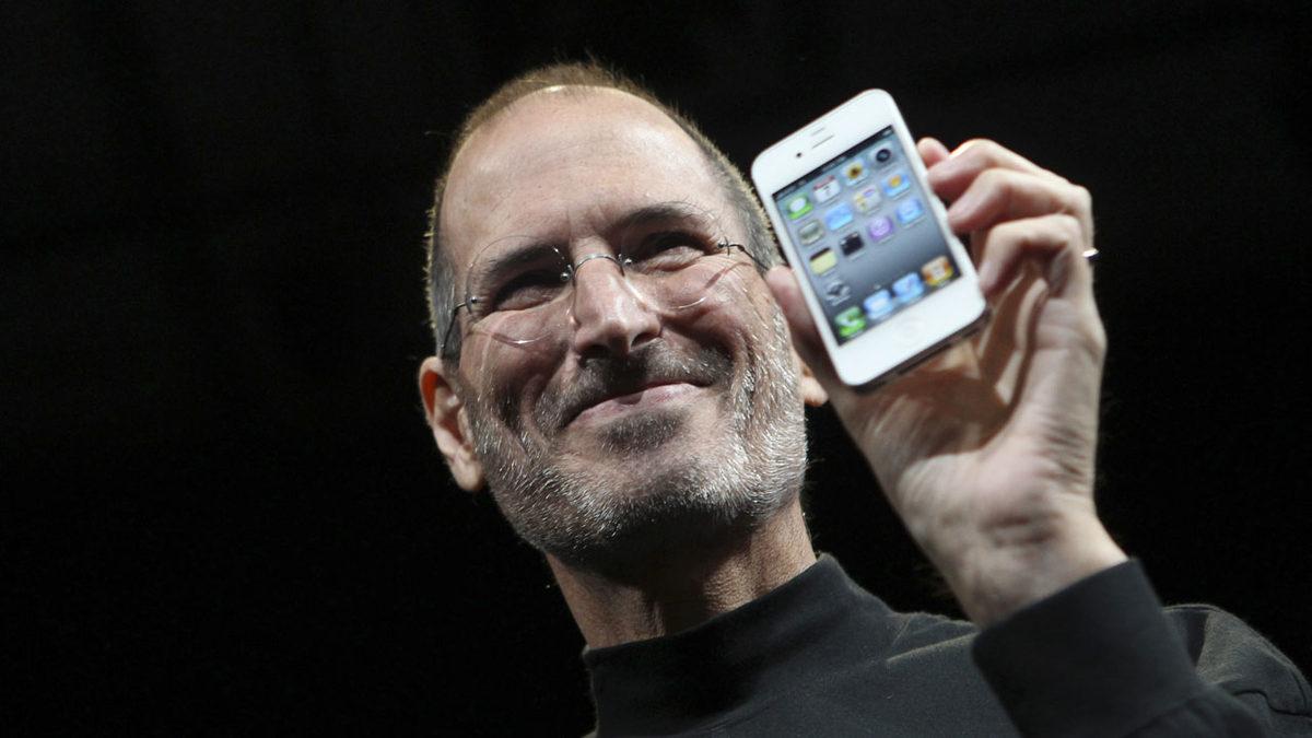 Apple’ın 37 Yıl Önce Sadece 1 Kez Yayınladığı Gizli Mesaj Dolu Reklamı