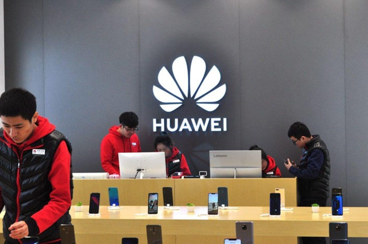 Huawei’nin CEO’su, Kızını Aylarca Hapseden Kanada’da Araştırma Merkezi Kurmak İstiyor