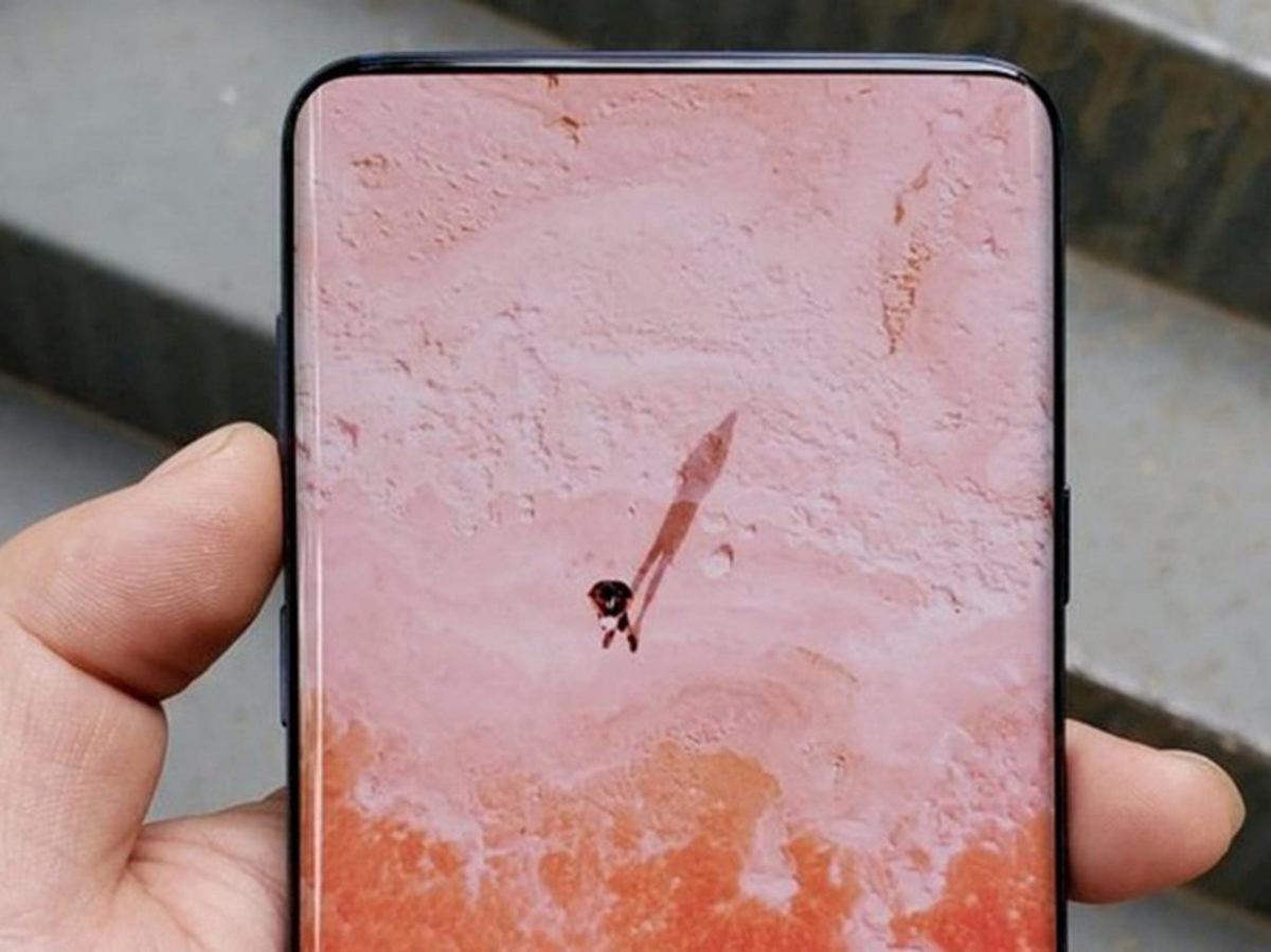 Samsung Galaxy S21, Ekranın Altına Gömülü Bir Kamerayla Gelebilir