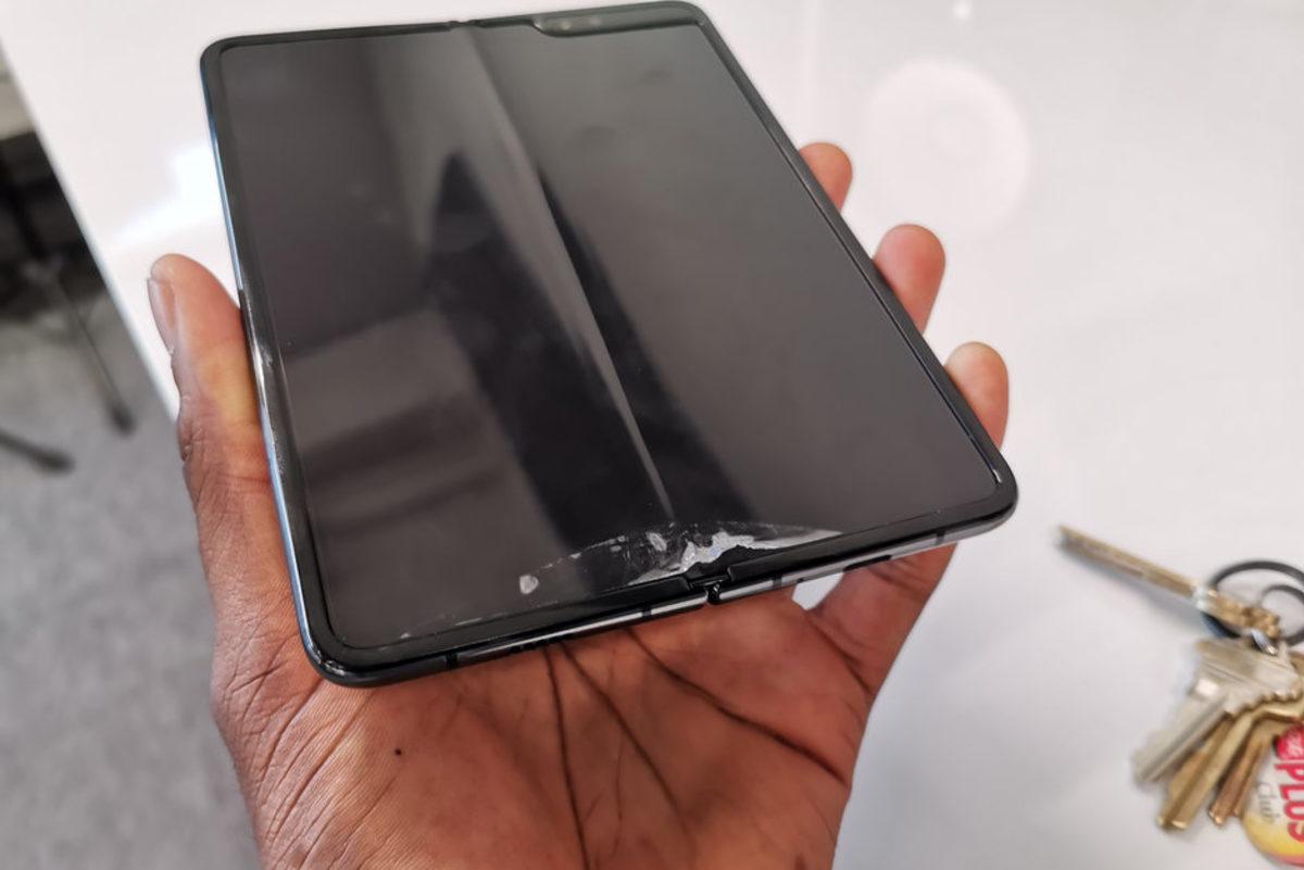 Samsung CEO’su, Galaxy Fold’un Bir Fiyaskodan İbaret Olduğunu İtiraf Etti