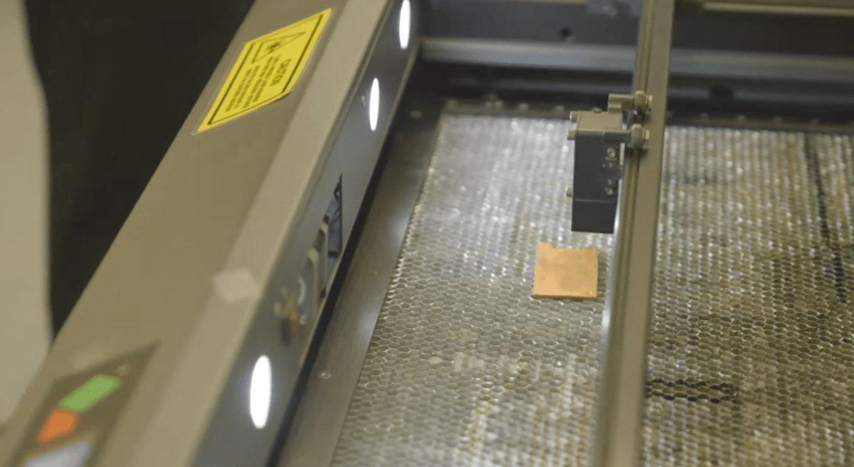 Yeni Bir Lazer Tekniği, Metal Yüzeyleri ’Bakteri Katili’ Haline Getirecek