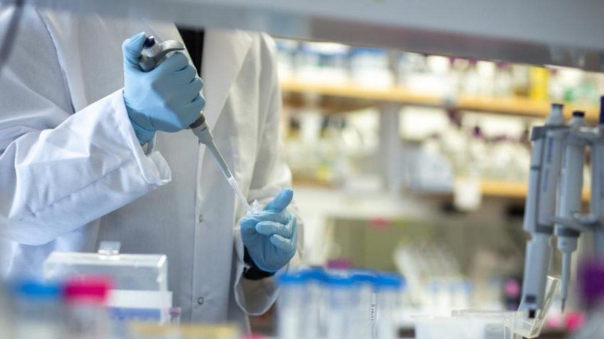 Türk Bilim İnsanları, COVID-19 Tedavisinde Kullanan Sıtma İlacını Sentezlemeyi Başardı