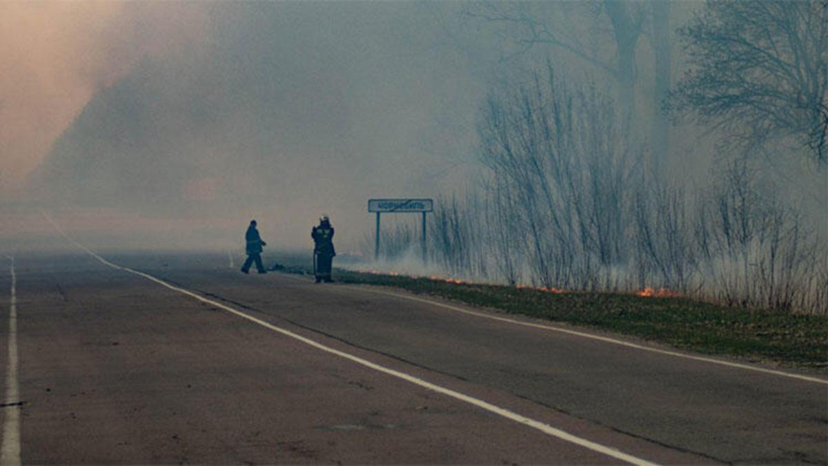 Ukrayna’da Devam Eden Yangın, Çernobil Nükleer Santrali’ne Yaklaşıyor