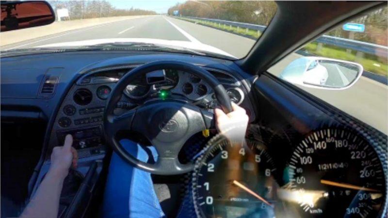 1239 Beygirlik Toyota Supra’nın Otobandaki Nefes Kesen Performansı (Video)
