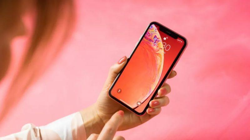 iMessage’da Bu Kelimeleri Yazdığınızda Lazer Işık Şovları Yaratabiliyorsunuz