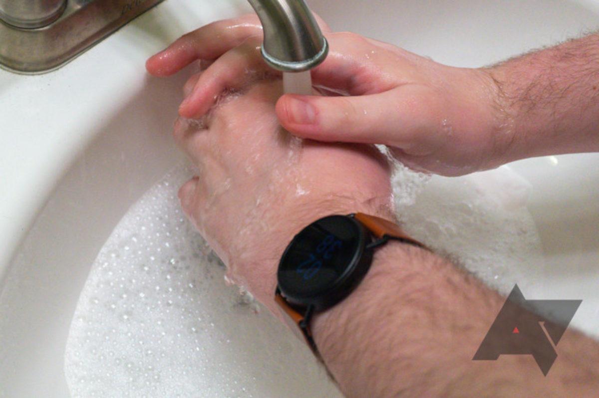 Wear OS’a Sahip Akıllı Saatler, El Yıkama Uyarısı Göndermeye Başladı