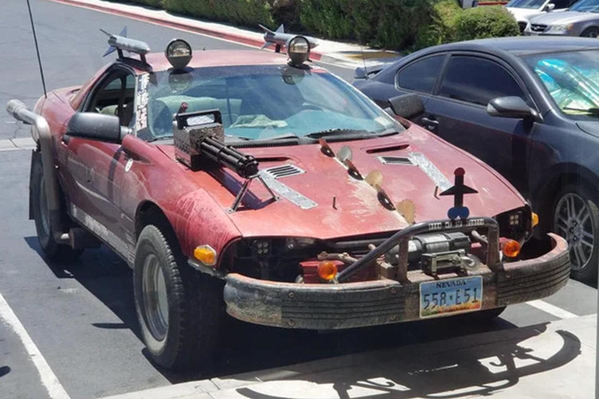 ’Bu Ne Be?’ Diyeceğiniz, İnsanın Gözünü Kanatan 22 Modifiyeli Araba