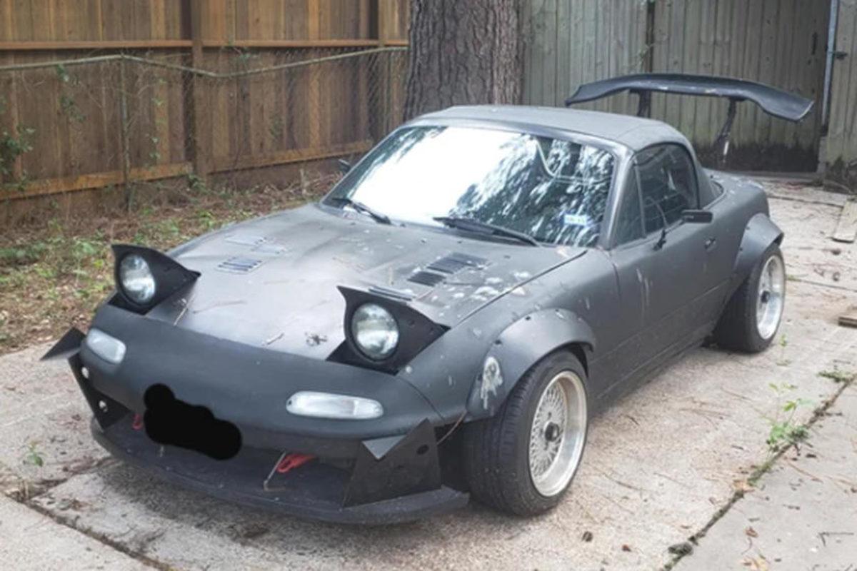 ’Bu Ne Be?’ Diyeceğiniz, İnsanın Gözünü Kanatan 22 Modifiyeli Araba