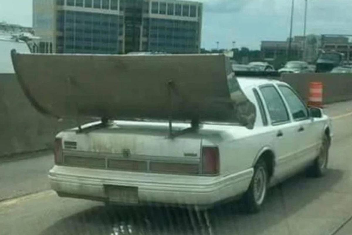 ’Bu Ne Be?’ Diyeceğiniz, İnsanın Gözünü Kanatan 22 Modifiyeli Araba