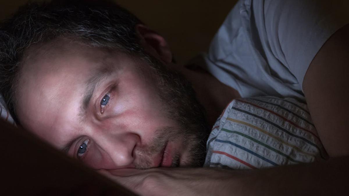 Koronavirüs Yüzünden Uyku Problemi Yaşayanlar Çözümü Google’da Arıyor