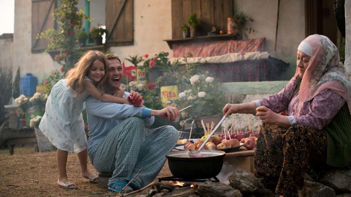 Netflix’te Film Arayışınıza Son Verecek En İyi 20 Dram Filmi (5’i Türk Filmi)