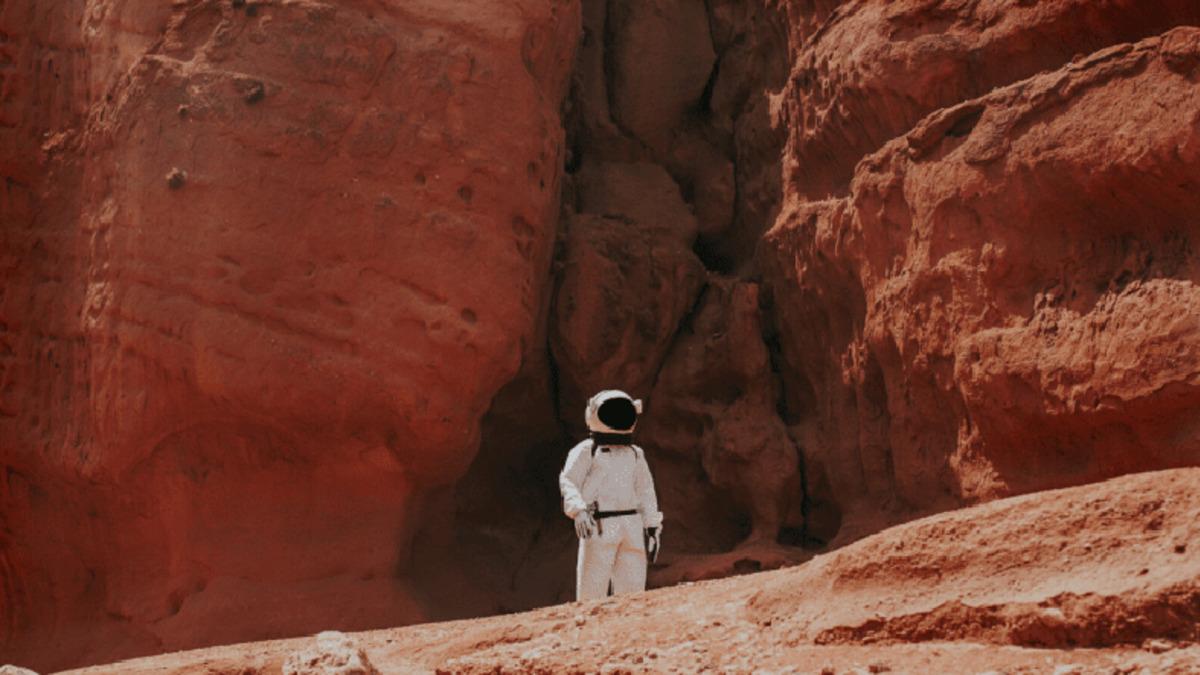 Okyanus Altı Kayalarda, Mars’ta Yaşam İçin İpucu Olabilecek Bakteri Türleri Bulundu
