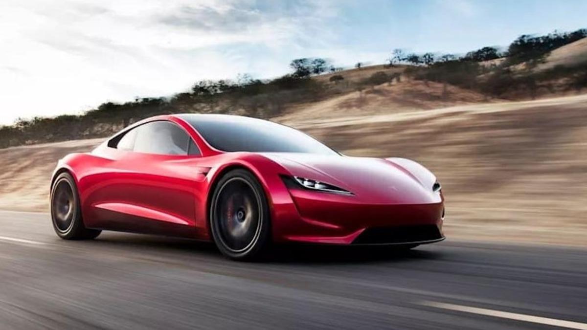 Elon Musk, Bu Yıl Tesla Araçlara Akıllı Park Özelliğinin Geleceğini Duyurdu