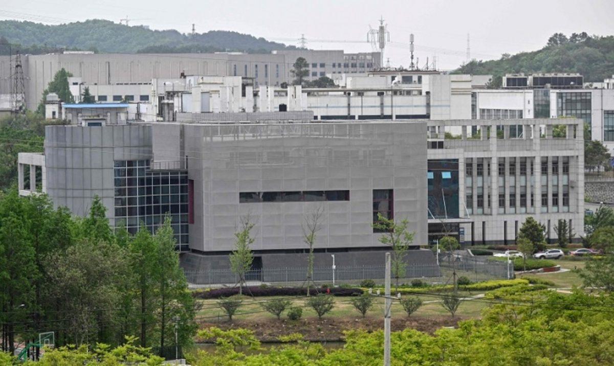 Wuhan Viroloji Enstitüsü, Koronavirüsün Kaynağı Olduğu İddialarını Reddetti