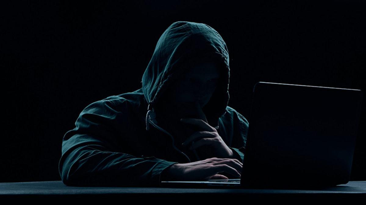 Telefon ve Bilgisayar Kameraları, Artan Konferans Görüşmeleri Nedeniyle Hackerların Radarına Girdi