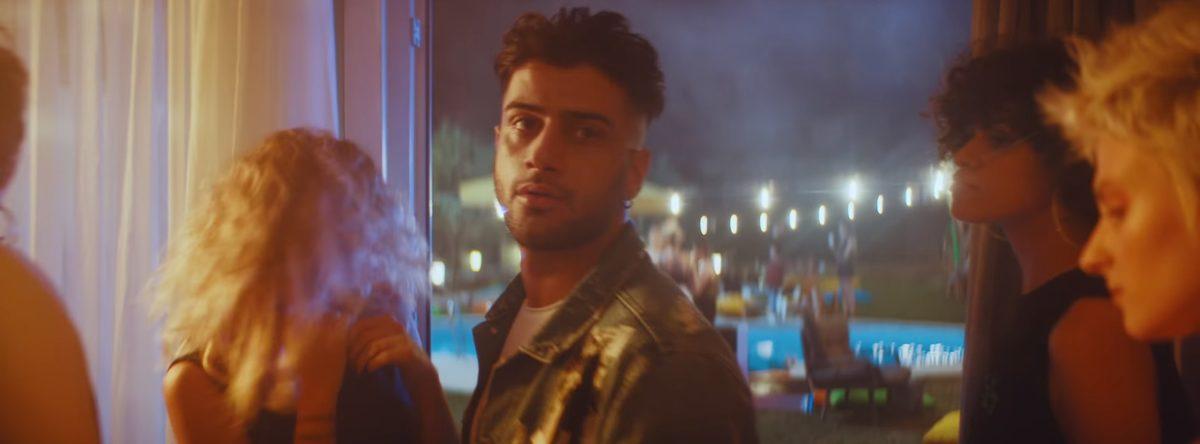 Işın Karaca, Reynmen’in Rekorlar Kıran Müzik Klibi İçin YouTube’a Şikayette Bulundu