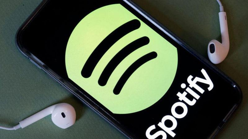 Spotify, Podcast’ler İçin Özel Çalma Listeleri Oluşturdu