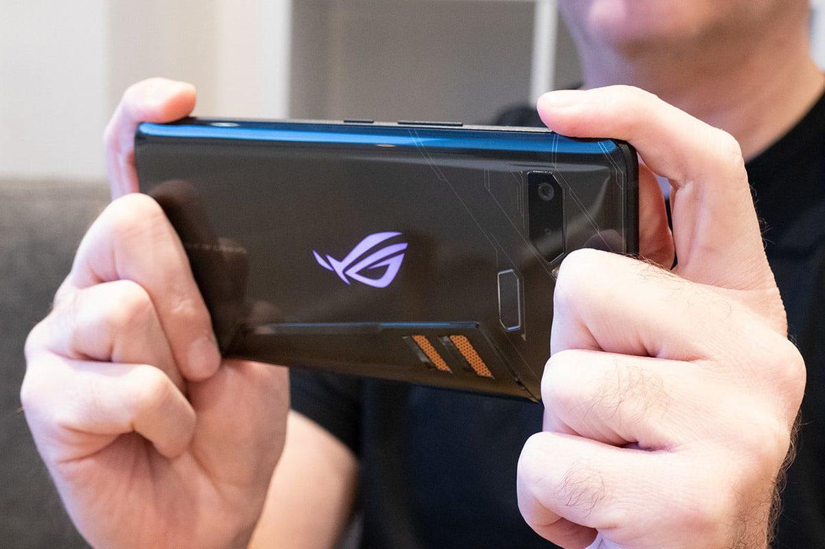 ASUS’un Oyun Canavarı ROG Phone 2, Snapdragon 855 Plus’lı İlk Telefon Olacak