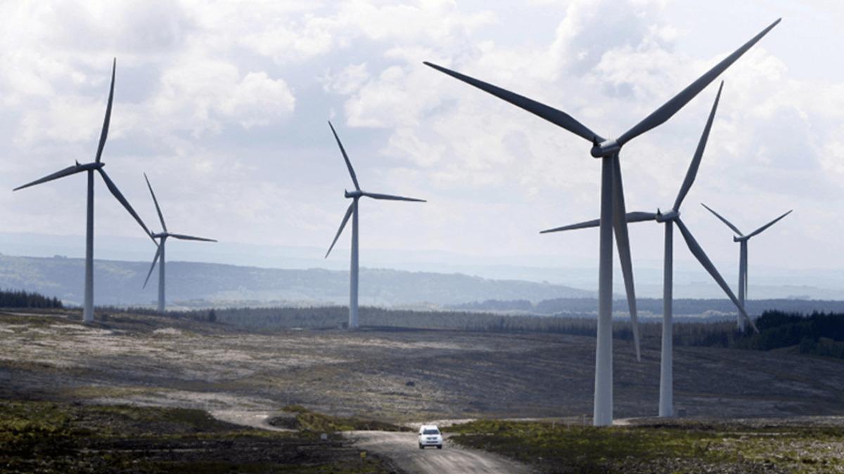 İskoçya’da Rüzgardan Elde Edilen Enerji, Evlerdeki İhtiyacın İki Katını Aştı