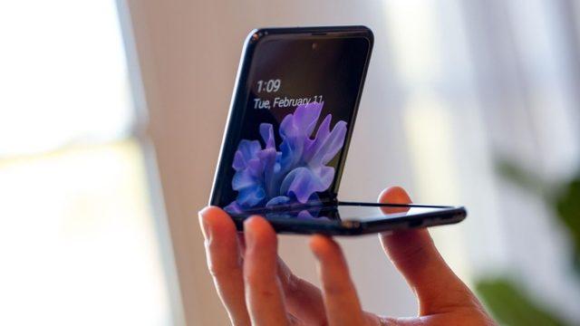 İddialara Göre Xiaomi, Katlanabilir Telefon Ekranları İçin Samsung’un Kapısını Çaldı