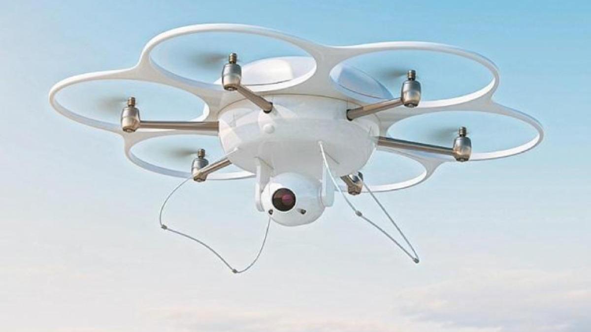 ABD’de Drone ile Sokakta Yürüyen İnsanların Ateşleri Ölçülecek