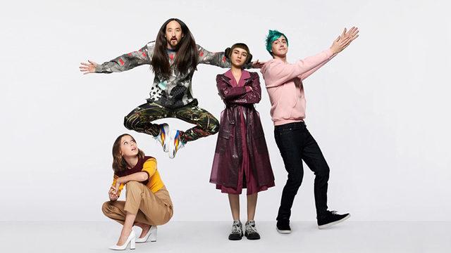 Galaxy Fold Tanıtımı İçin Anlaşılan Ünlüler, Boşta Kaldığı İçin S10 Tanıtımı Yaptı