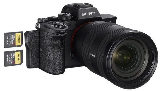 Sony, 61 MP’lik Aynasız Kamerası A7R IV’ü Tanıttı