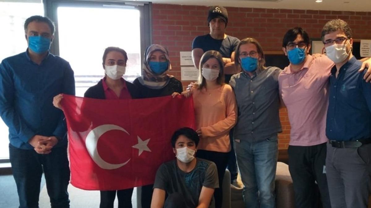 Ercüment Ovalı, İki Farklı Covid-19 Aşısı Üzerinde Çalıştıklarını Açıkladı