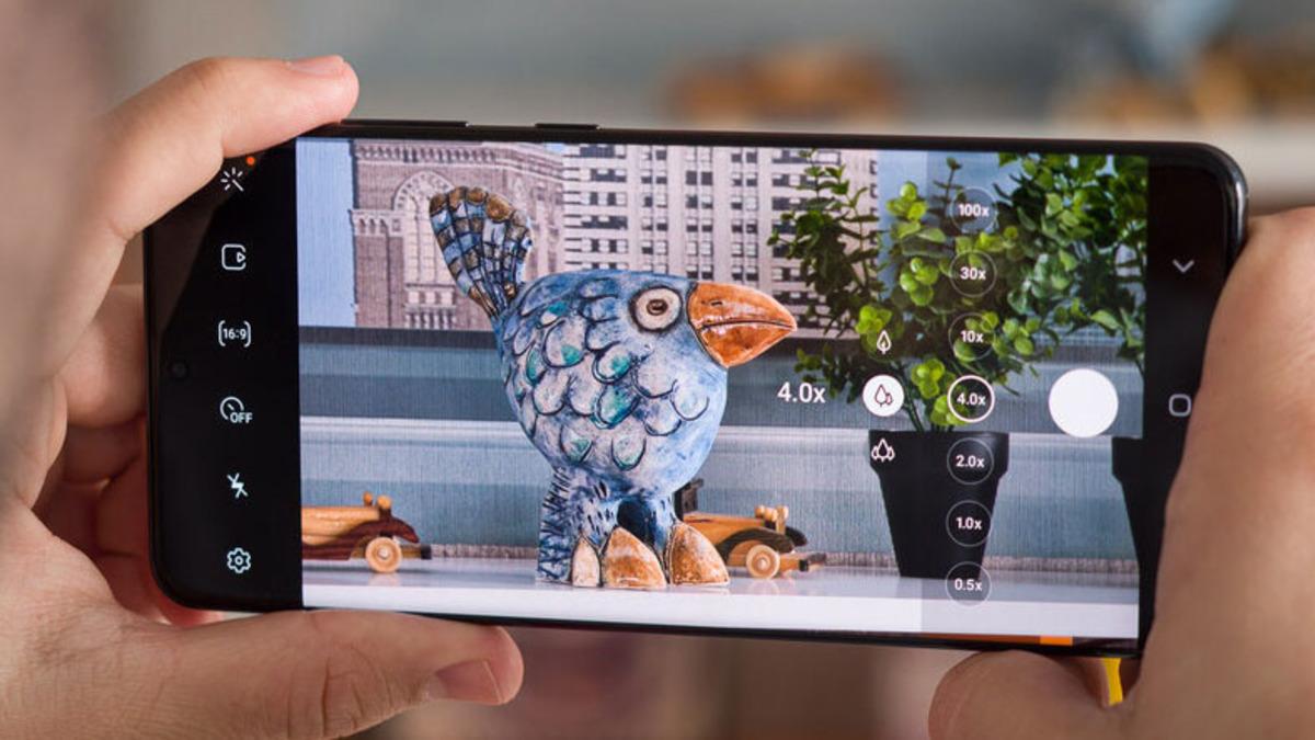 Samsung Galaxy S20 Ultra’daki Odak Sorununun Güncellemeyle Düzeltilemeyeceği Açıklandı