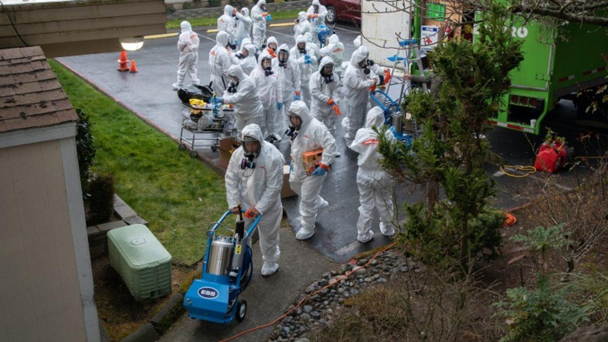 Trump’tan Tuhaf Öneri: Koronavirüs Hastalarına Dezenfektan Enjekte Edilebilir