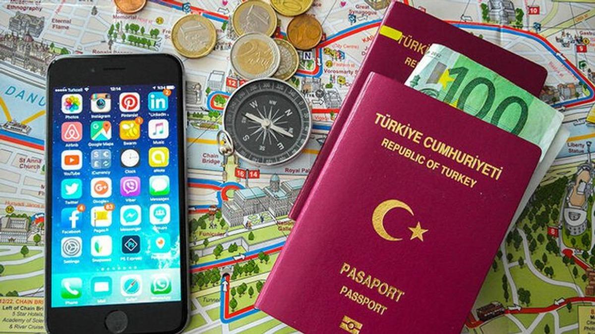 Yurt Dışından Getirilen Telefon Harcı, 500 TL’den 1500 TL’ye Çıkarıldı