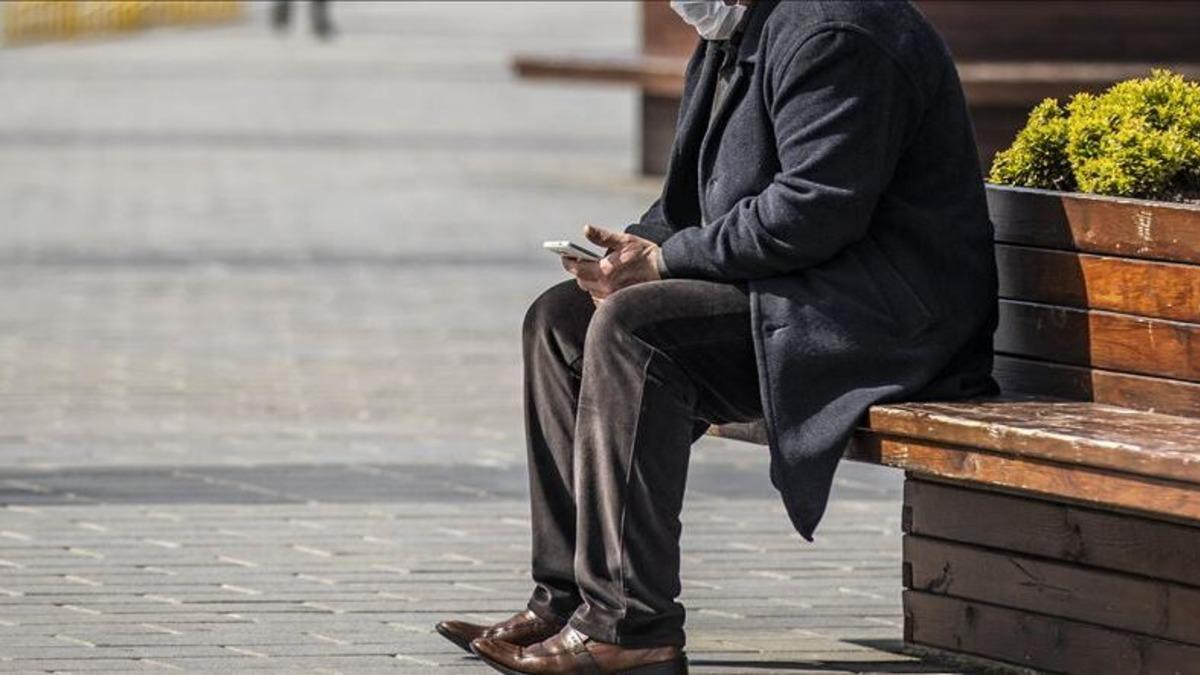 65 Yaş Üstüne Hafta Sonu Yürüyüş İzni Geliyor