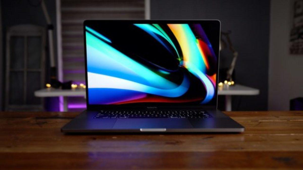 MacBook Pro’ların Sol Taraftaki Girişten Şarj Edildiğinde Isındığı Ortaya Çıktı