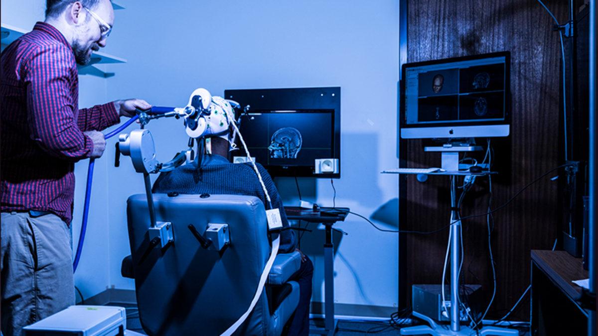 Dünya Üzerinde İlk Kez 3 İnsan Düşünce Gücüyle İletişim Kurmayı Başardı