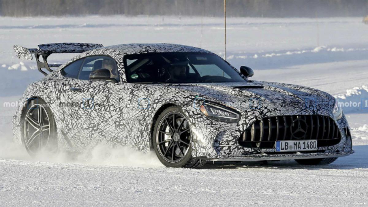 Mercedes-AMG GT Black Series Nürburgring’de Gizli Olarak Görüntülendi (Video)