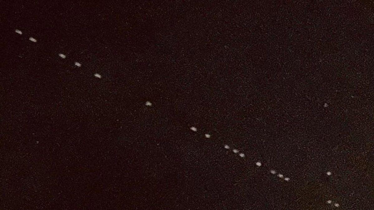 Kırklareli ve Tekirdağ’da, Gökyüzünde Görülen Starlink Uyduları Panik Yarattı