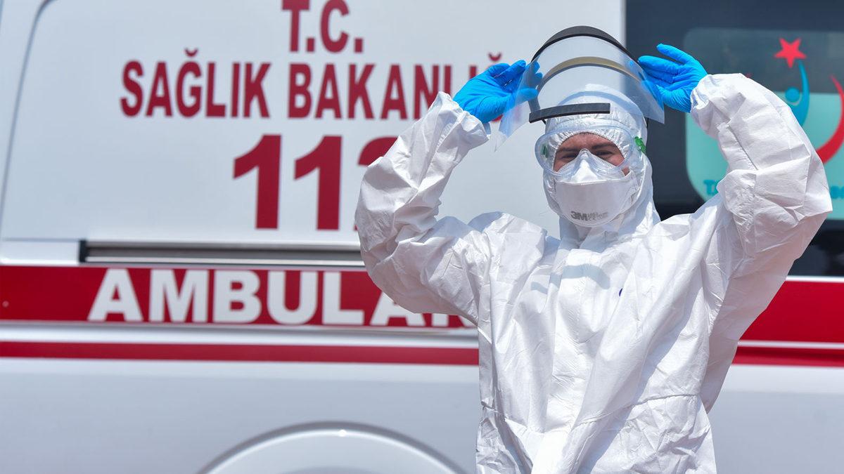 Koronavirüs Salgını Ne Zaman Bitecek? Bilim İnsanları, Türkiye İçin 3 Tarih Verdi