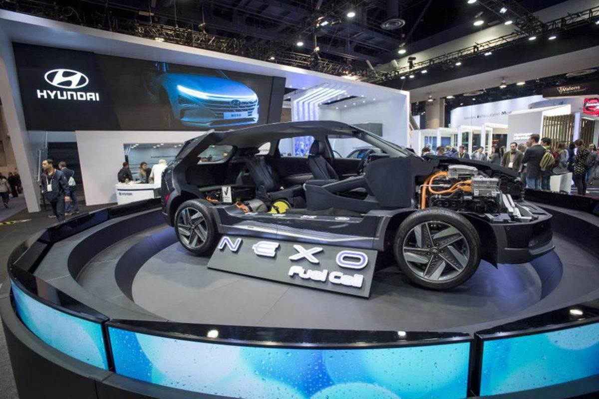 Hidrojen Yakıt Hücreleri, Batarya Teknolojisini Yerinden Edebilir mi?