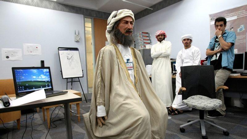 Sophia’yı Geliştiren Şirketin 11 Yıl Önce Ürettiği İbn Sina Robotu