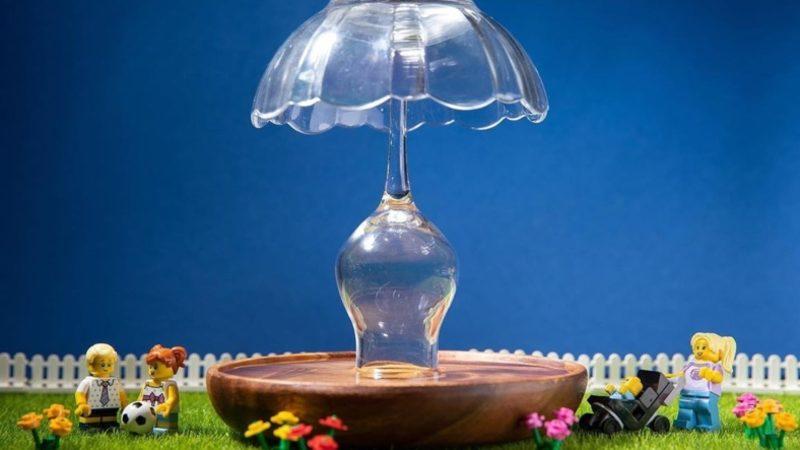 Bir Fotoğrafçının LEGO’lar ve Gündelik Eşyalarla Çektiği Harika Fotoğraflar