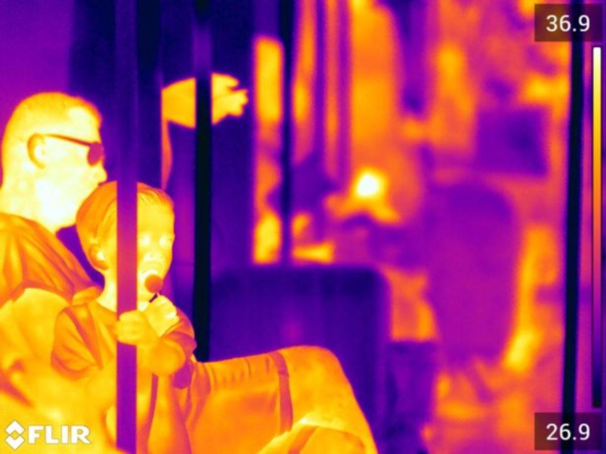 Londra Metrosunda Sıcaklığın Korkutucu Boyutlara Ulaştığını Gösteren Termal Fotoğraflar